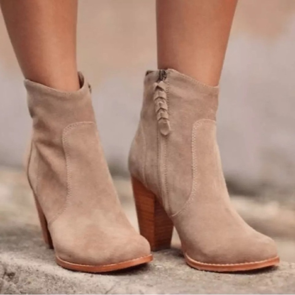 Joie Dalton Suede Leather Booties‎ Boots Side Zip Womens 38.5 US Taupe Tan Gray